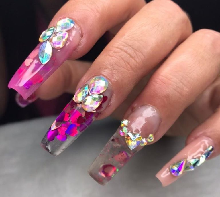 Conheça a Nail Art inspirada no brinquedo Aquaplay, sucesso nos anos 80