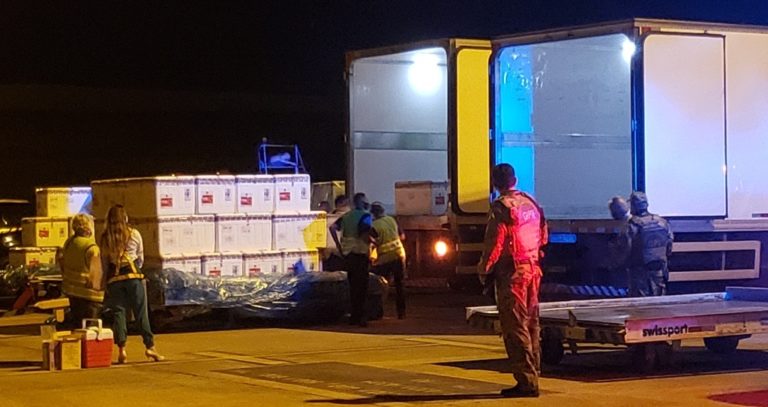 Aeroporto Internacional de BH recebe 577 mil doses de vacinas contra a Covid-19