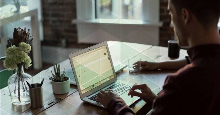 MEI é alternativa mais vantajosa para quem deseja empreender on-line