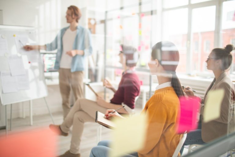 Fundação CDL Uberlândia abre inscrições para cinco cursos de qualificação profissional