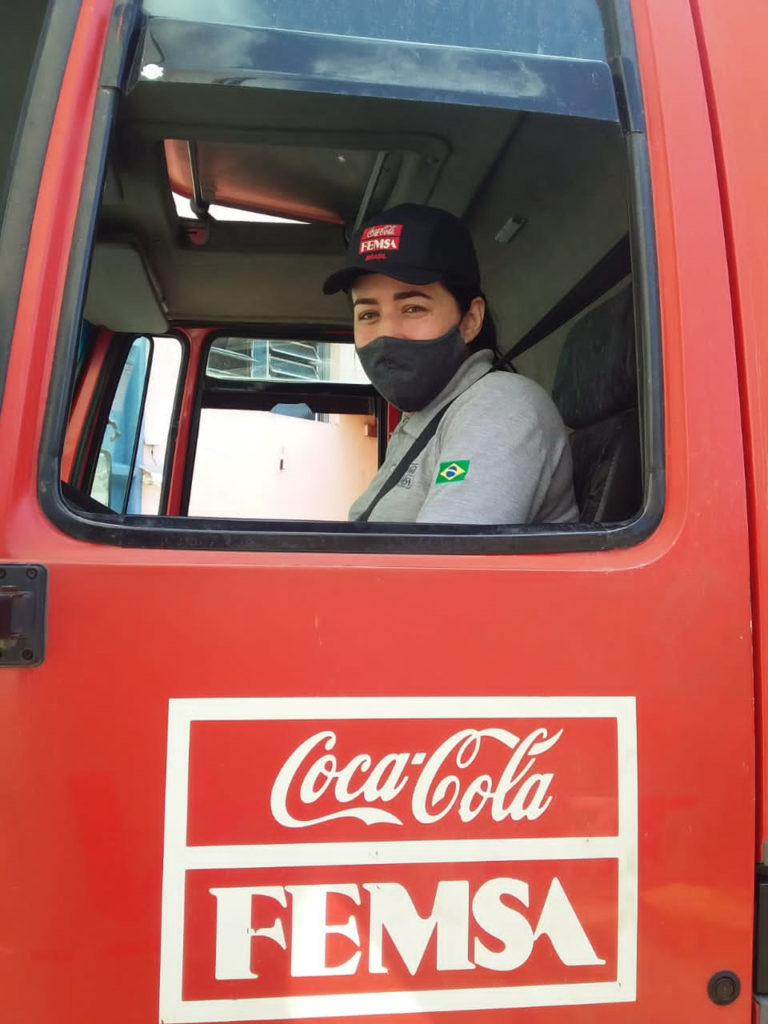 Coca-Cola FEMSA Brasil abre vagas de emprego em Minas Gerais e outros quatro estados