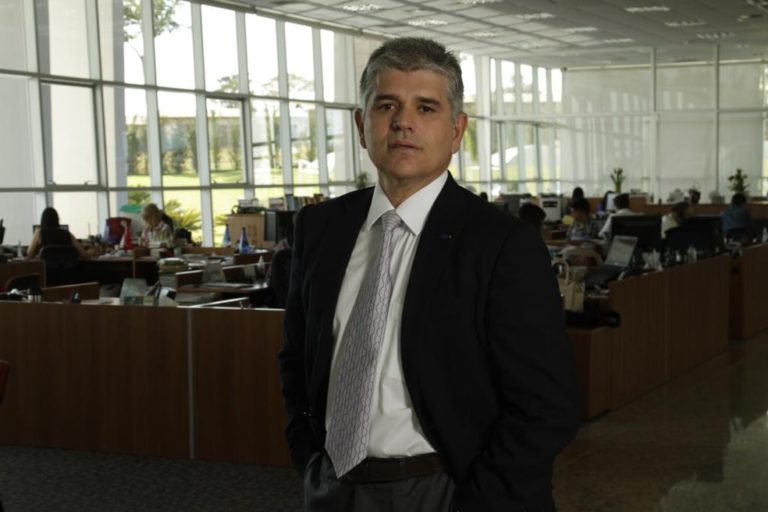 Presidente do conselho de Administração do Grupo Algar participa de evento sobre liderança da Unicamp