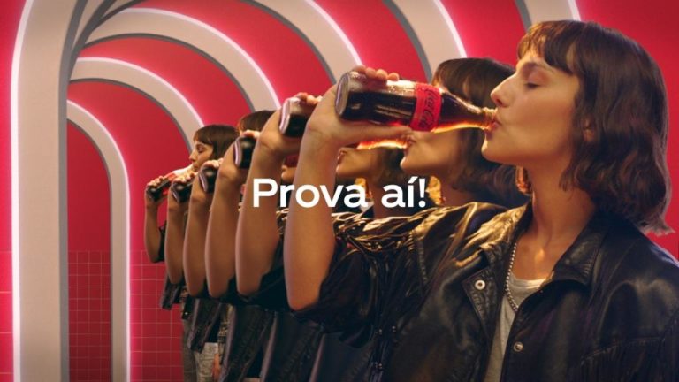 Coca-Cola sem Açúcar questiona: essa é a melhor Coca-Cola de todos os tempos?