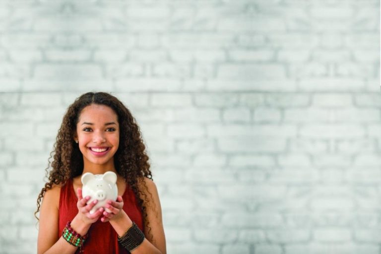 8 dicas para ensinar educação financeira por meio da mesada