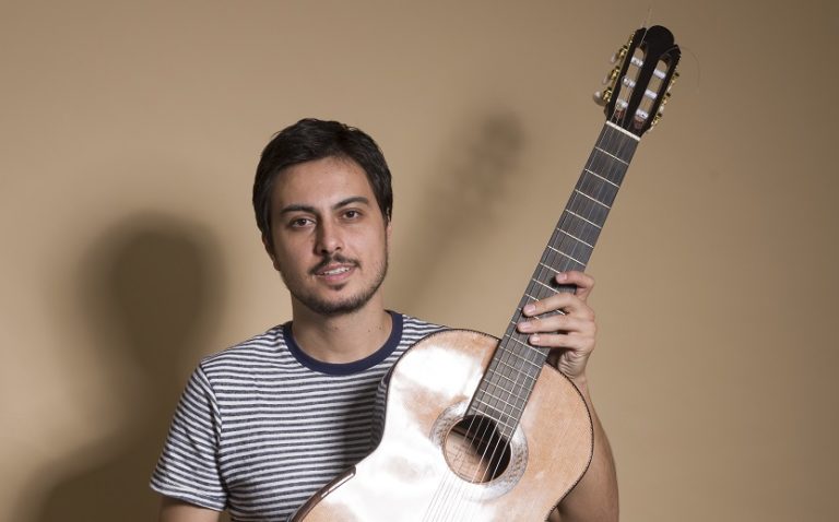 Paulo Tó leva o álbum “Galope” ao palco virtual do Itaú Cultural no dia 12 de setembro