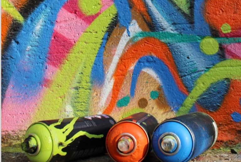 Teatro de arena na praça Sérgio Pacheco passará por intervenção artística