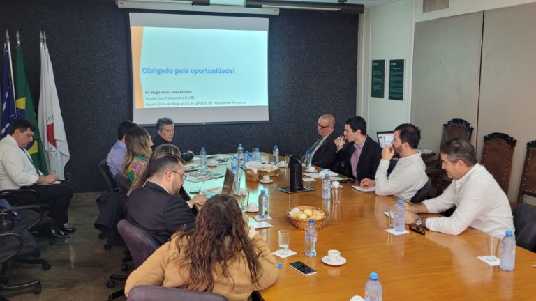 Após reunião na Aciub, Governo de Minas e MPF avançam rumo a acordo para resolver impasse sobre concessão da BR-365