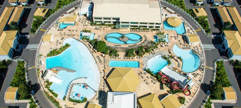 Ao completar 50 anos, Grupo diRoma mantém projetos de ampliação da rede de hotéis visando o crescimento do turismo em Caldas Novas (GO)