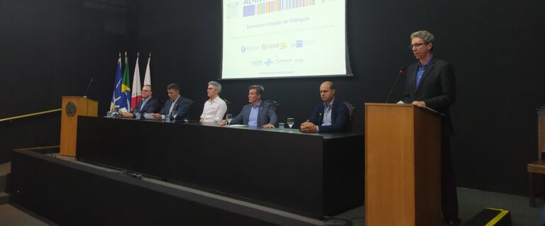 Com a presença do Governador, Fábio Túlio Felippe assume presidência da Aciub