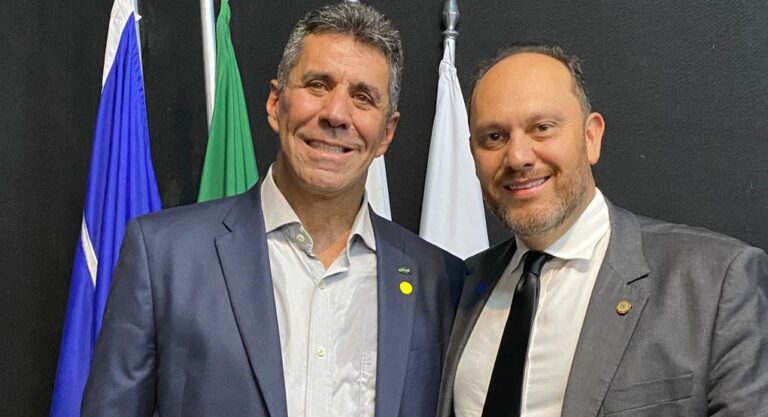 Ricardo Lourenço é empossado como um dos Conselheiros da nova gestão da Aciub
