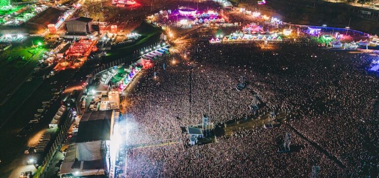 Lollapalooza Brasil tem recorde histórico de público em sua décima edição