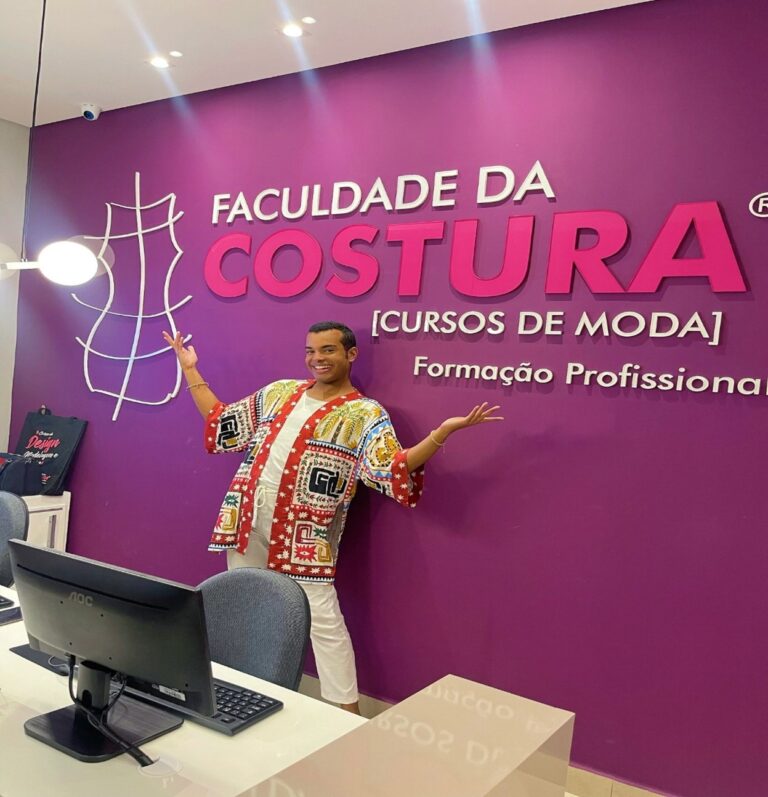 Faculdade da Costura promove encontro com influenciadores e reforça seu time de embaixadores da marca