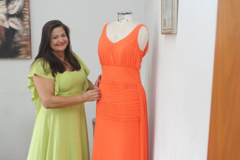 Bazar Anual Maristeles Crosara Ateliê: vestidos de festa a partir de duzentos reais