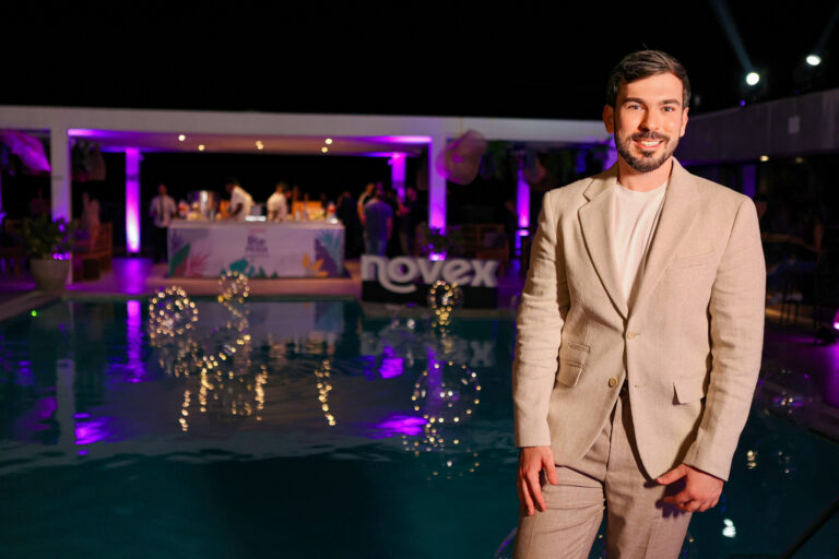 Alan Victor: RP vive noite glamourosa no lançamento oficial do Camarote Novex Rio Praia 2024, em Copacabana