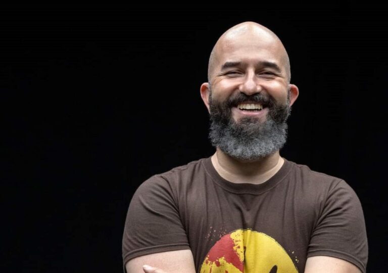 Depois de Alien, escritor mergulha nas profundezas do mar em seu primeiro livro de terror psicológico fora dos quadrinhos