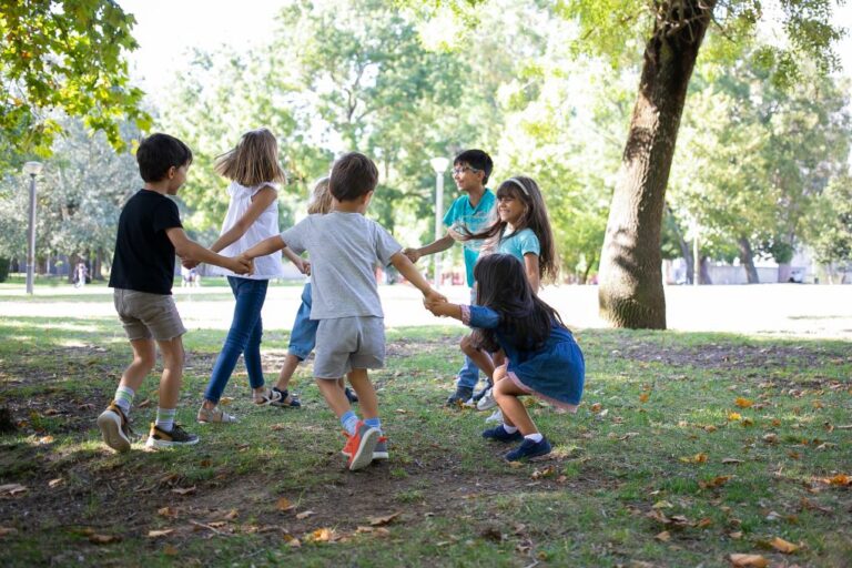 Programar atividades para as crianças faz as férias escolares ficarem mais divertidas e proveitosas