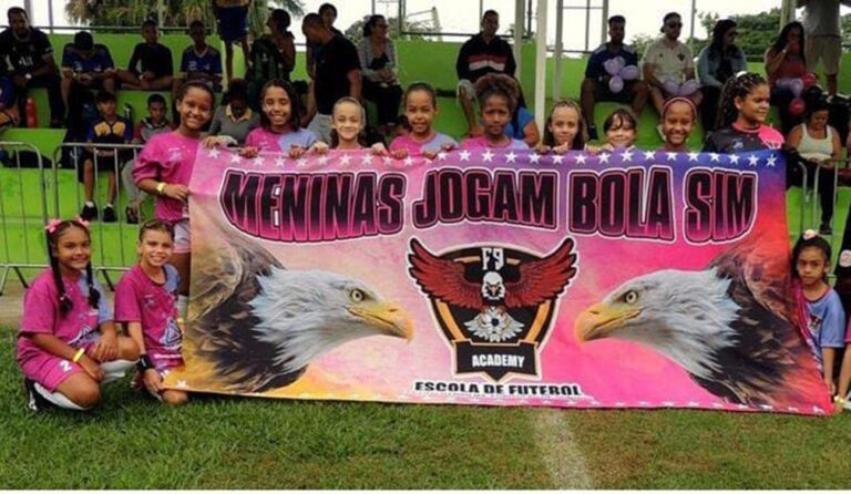 Projeto Embaixadores apoia futebol feminino