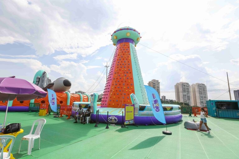 Carnaval prolongado: folia do Parque Gloob Space Jump no Center Shopping Uberlândia acontece até domingo (18)