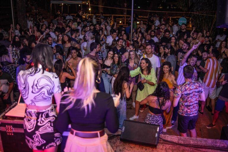 ‘Samba das Minas’ evidencia protagonismo feminino com evento gratuito e inclusivo