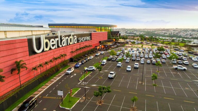 Uberlândia Shopping divulga horário de funcionamento no feriado da Semana Santa
