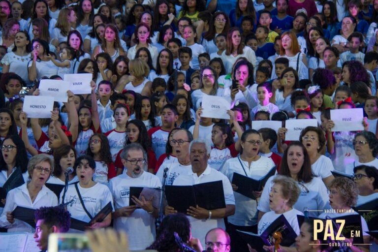 Ouro Fino celebra aniversário com a volta do evento “Vozes Cantam a Esperança”