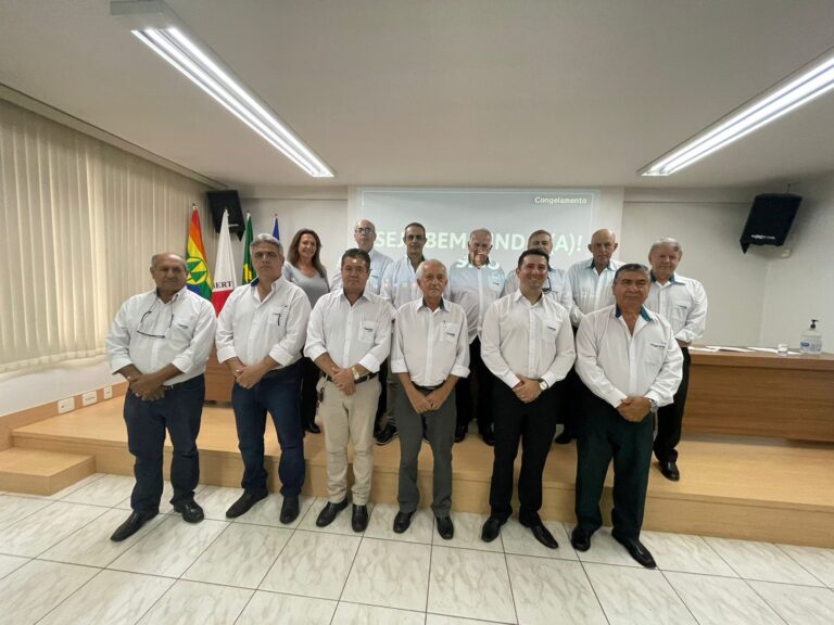 Sicoob Creditril tem novo presidente