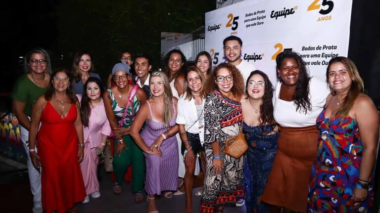 MÊS DA MULHER: EQUIPE 10 CELEBRA JORNADA E EMPREENDEDORAS EM COQUETEL