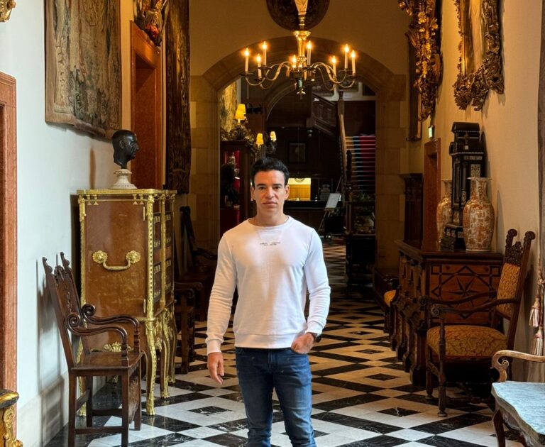 Para participar da maior feira fitness do mundo, Anderson Franco se hospeda em Castelo