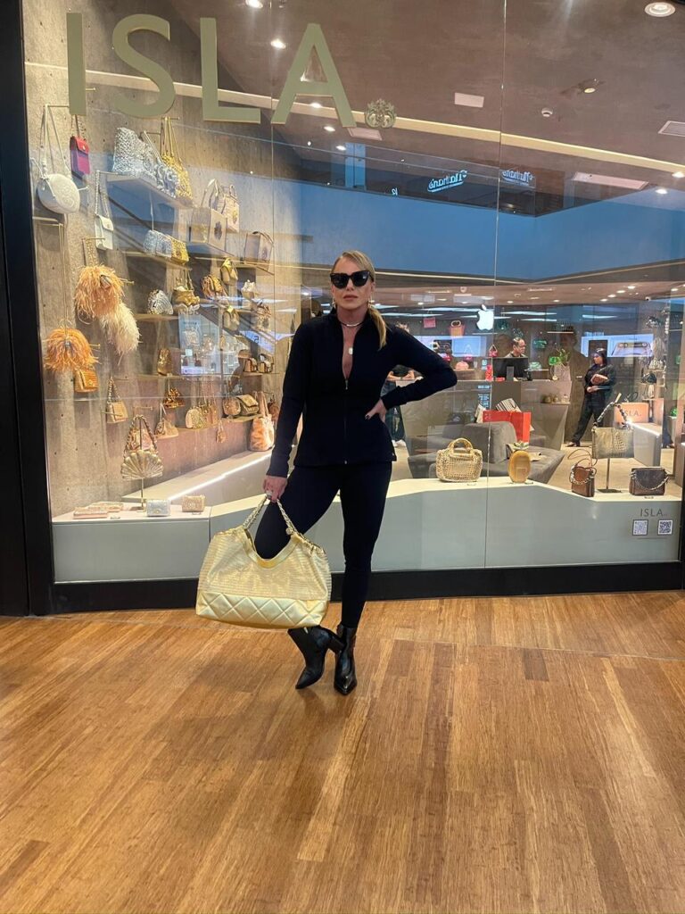 Nina Kauffmann lança sua primeira colab de looks para ginástica e viagens