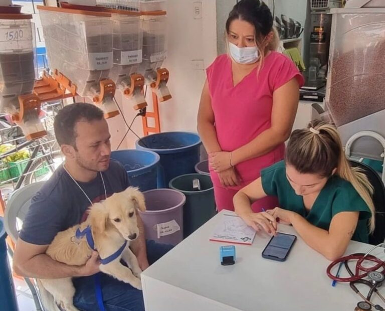 Cia da Ração realiza evento com orientação veterinária grátis  no Conjunto São Cristóvão