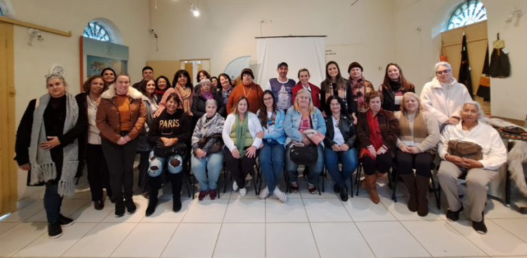 Artesãs de Araguari participam de missão técnica para conhecer o artesanato do Sul de Minas