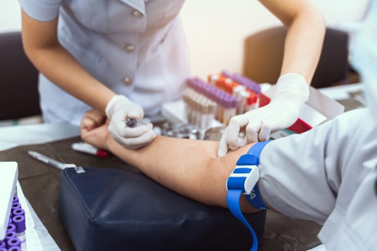 Junho Laranja – Especialista da Hapvida NotreDame Intermédica alerta para a prevenção e o tratamento precoce da anemia