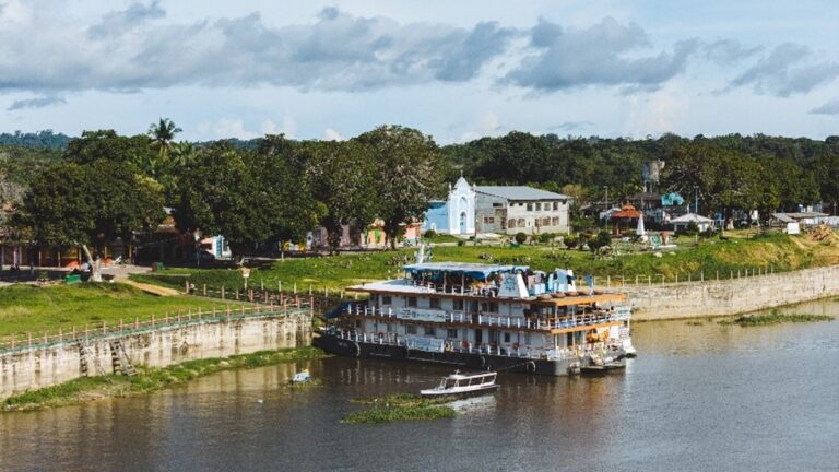 Alunos de Medicina do UniBH retornam  ao Rio Tapajós, no Pará, para atendimento aos ribeirinhos
