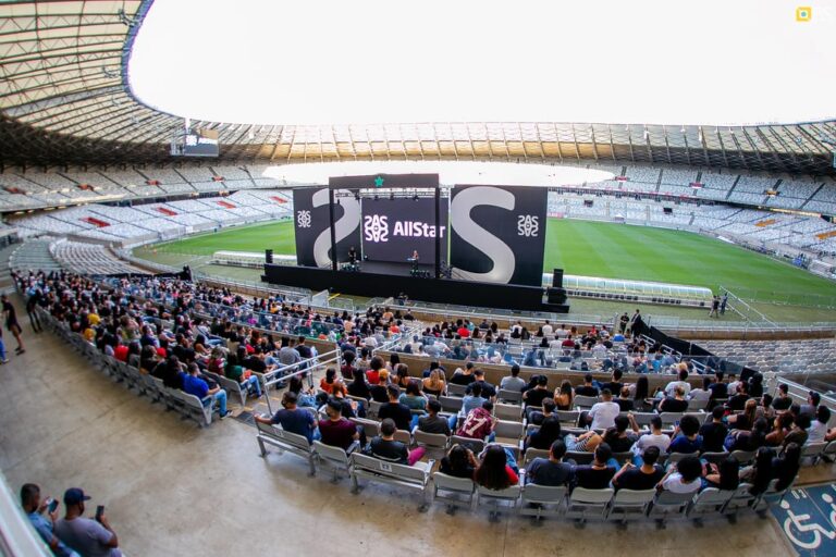 Empresa de eventos contrata mais de 1500 pessoas em Belo Horizonte