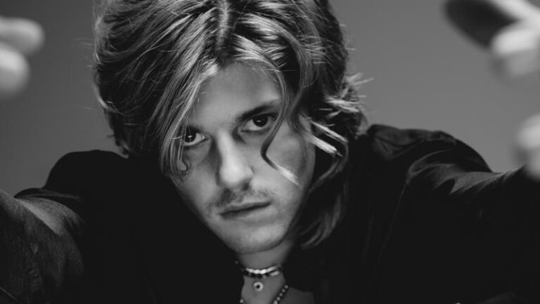 Ruel lança o EP “Adaptations”