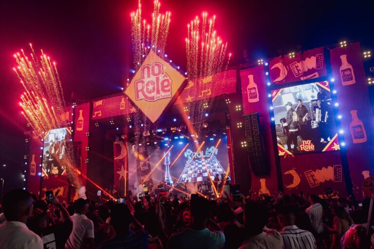 Tarcísio do Acordeon encanta Salvador e anuncia outras capitais para o NO ROLÊ