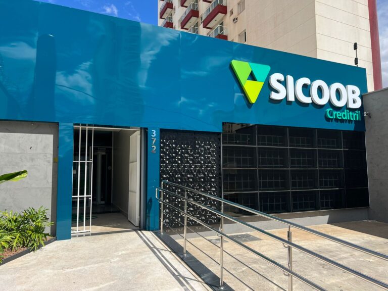 Sicoob Creditril inaugura mais uma agência, agora no centro de Uberlândia-MG