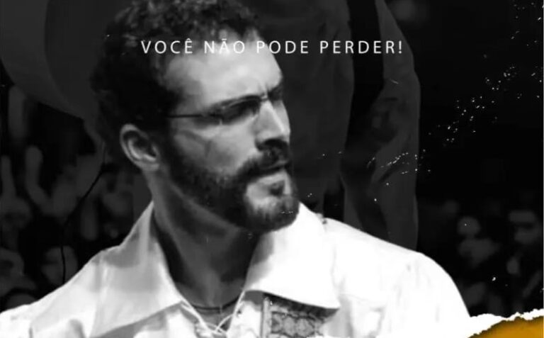 Renato Quase Russo comemora 30 anos de carreira