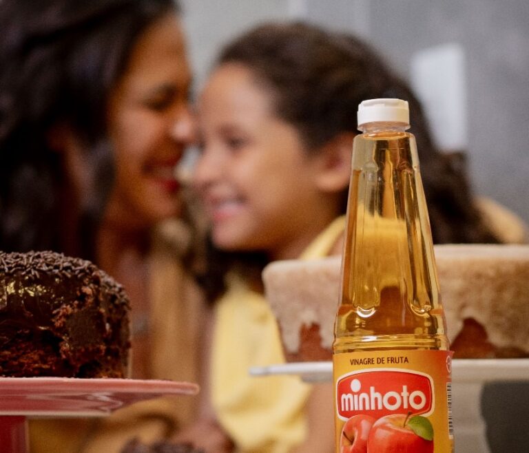 Dia das Crianças: cozinhar juntos é uma boa opção de diversão