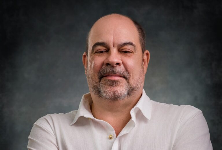 Ronaldo Molinaro, referência no mercado imobiliário, apresenta o NIP – Portal de Anúncios de Imóveis únicos e personalizados para corretores e imobiliárias