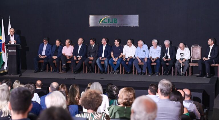 Aciub comemora 91 anos em noite especial com homenagens e recordações