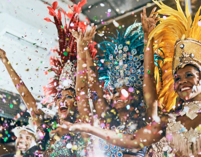 Consciência Negra e Dia do Samba: Canjerê celebra com show “Samba que Educa: Cantando e Contando a História do Samba”