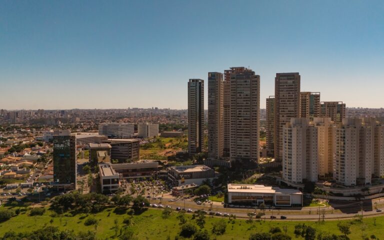 Brasal Incorporações celebra 10 anos de história em Uberlândia com legado de inovação e contribuição para o desenvolvimento da cidade