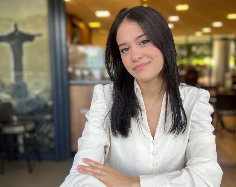 Estela Braga, jovem ativista transforma vidas com projeto social no Brasil
