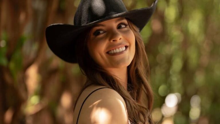 Com releituras de clássicos, Anna Toledo lança o EP “24/24”