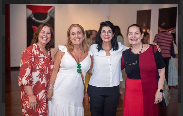 A exposição de Dorys Daher nos Correios