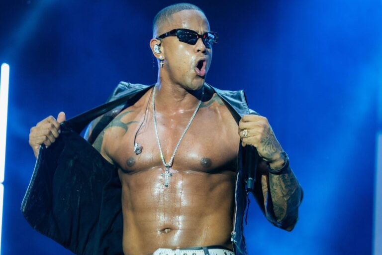 Leo Santana comanda mais uma semana do Emoções de Verão em Fortaleza