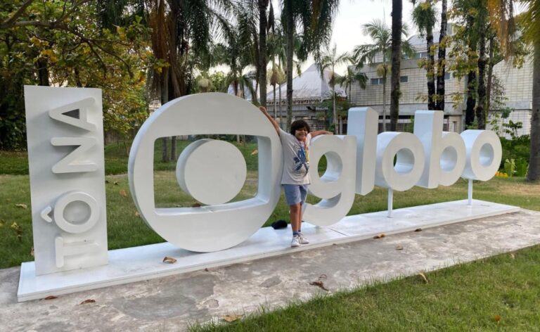 Arthur Yera estreia na nova novela “Eta Mundo Melhor” da TV Globo