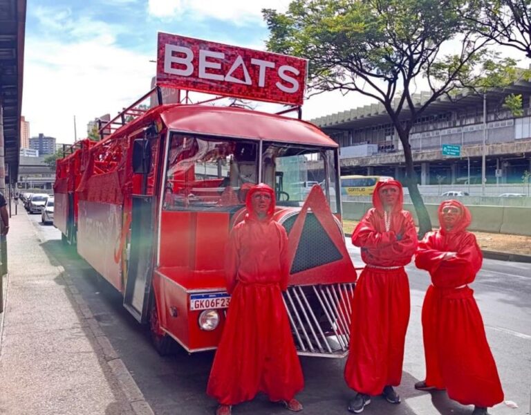 Bonde  Beats une locomoção e diversão, agitando o Carnaval de BH entre os blocos