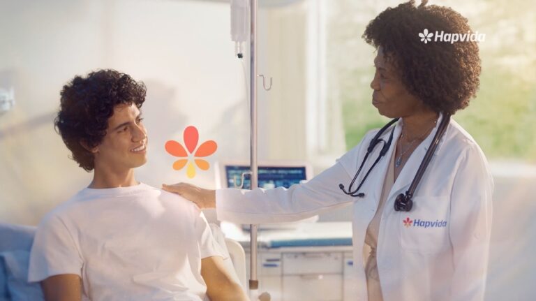 Hapvida fortalece nova marca e reforça propósito em nova campanha institucional